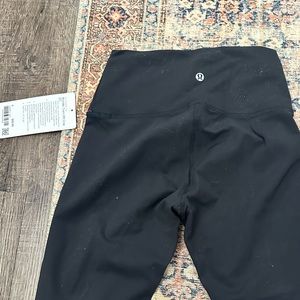 NWT Lululemon Leggings 23”